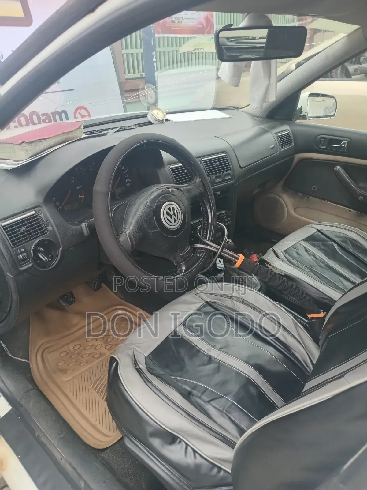 Volkswagen Golf 2004 White