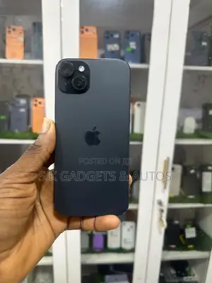 Apple iPhone 15 Plus 128 GB Black
