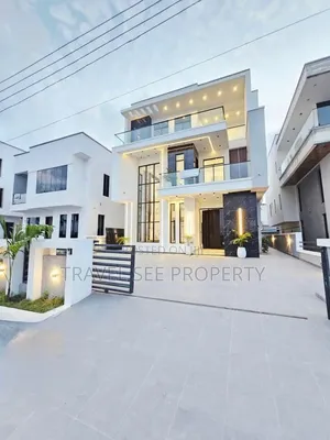 Furnished 5bdrm Duplex in Private Estate Lekki for sale