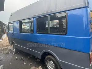 Volkswagen LT 2000 Blue