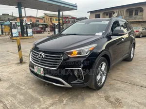 Hyundai Santa Fe Limited Ultimate AWD 2017 Black