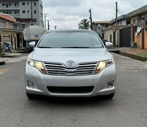 Toyota Venza V6 AWD 2010 Silver