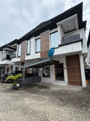 6bdrm Apartment in Igbo-Efon for rent