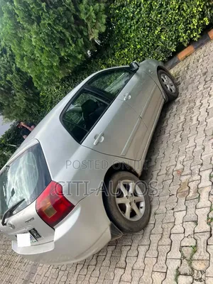 Toyota Corolla 2004 Silver