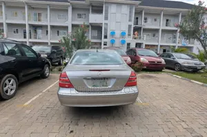 Mercedes-Benz E350 2006 Silver