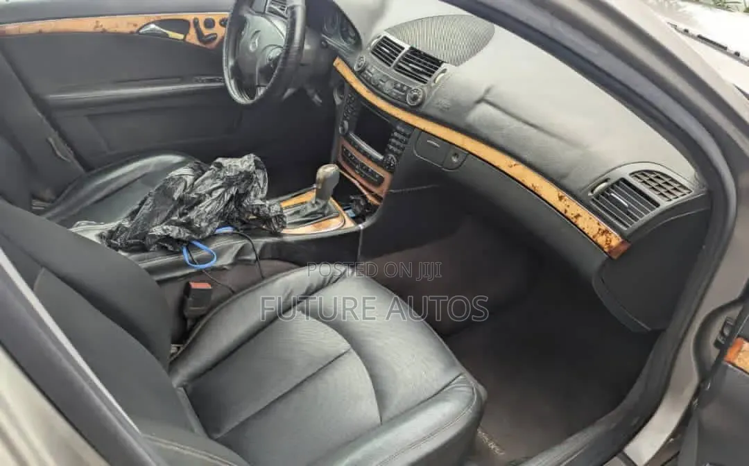 Mercedes-Benz E350 2006 Silver