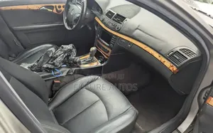 Mercedes-Benz E350 2006 Silver