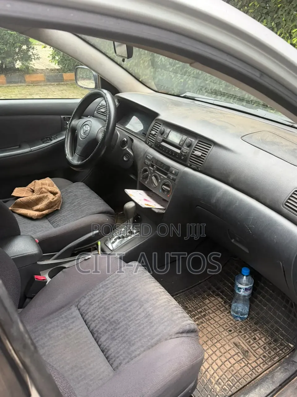 Toyota Corolla 2004 Silver