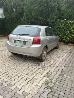 Toyota Corolla 2004 Silver