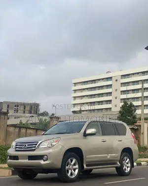 Lexus GX 2012 Gold