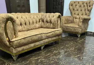 4 Sitter Neatly Used Sofa