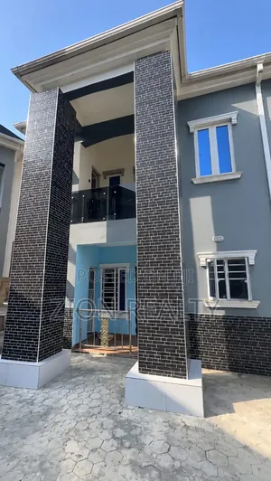 3bdrm Apartment in Royal Garden Estate, Lakowe for rent