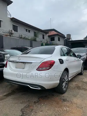 Mercedes-Benz C300 2016 White