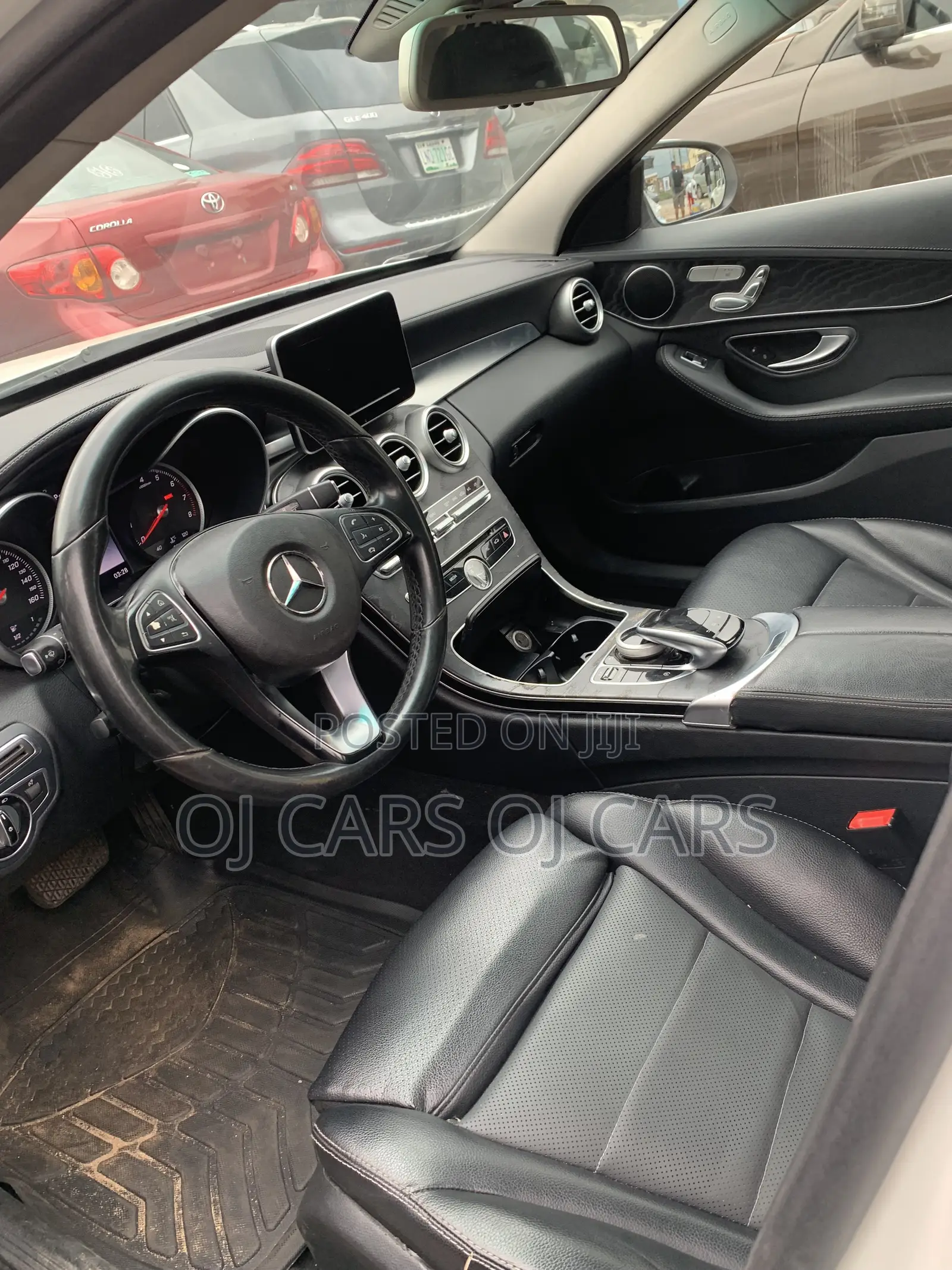 Mercedes-Benz C300 2016 White