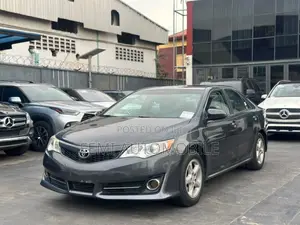 Toyota Camry 2012 Gray