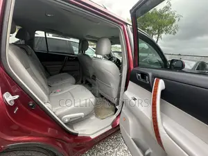 Toyota Highlander 2008 Red
