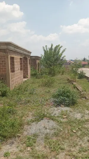 2bdrm House in Oasis Estate, Akala Express for sale