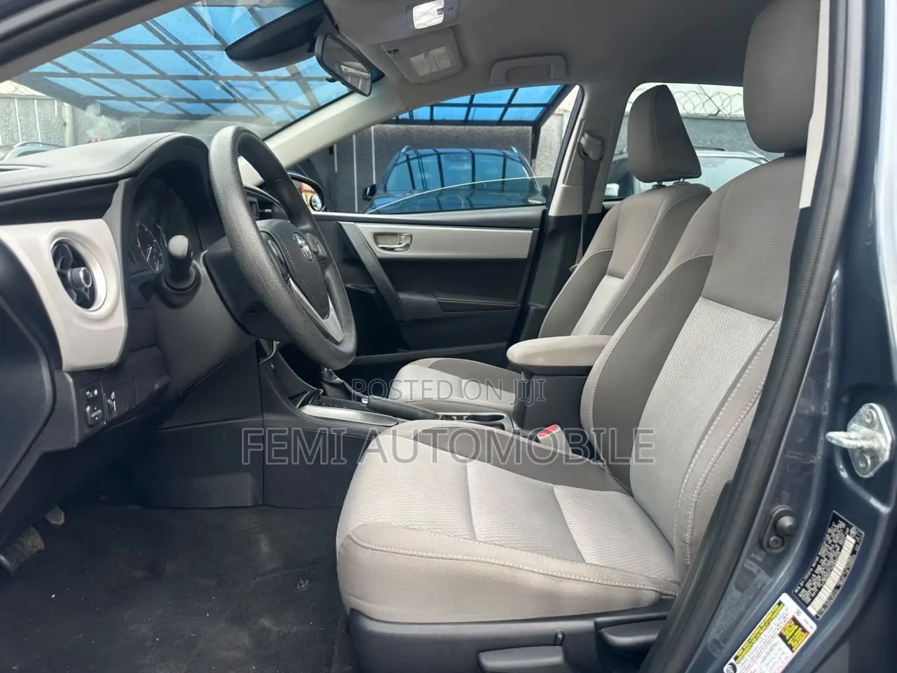 Toyota Corolla 2017 Gray