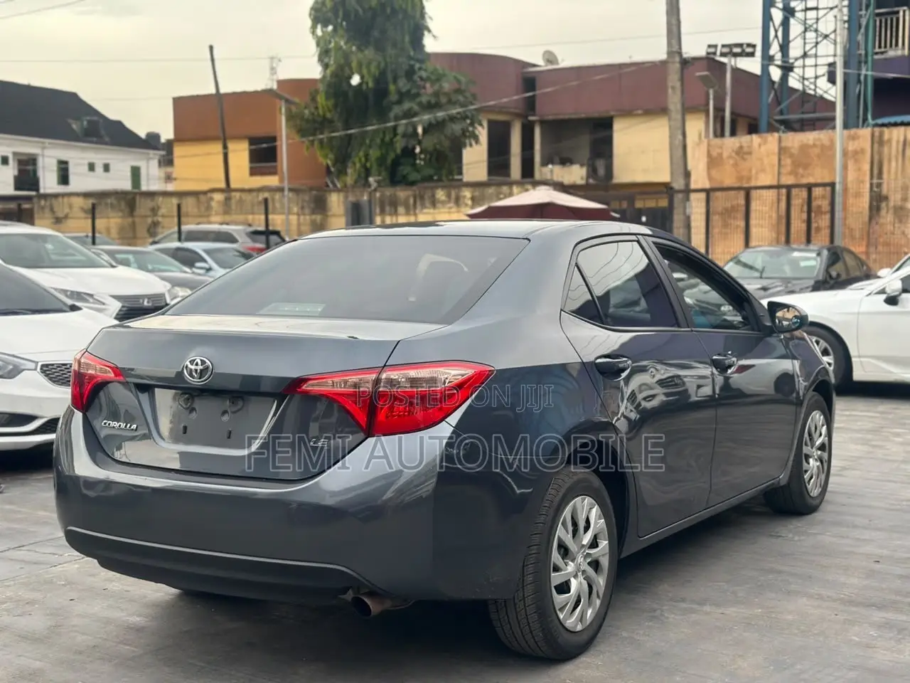 Toyota Corolla 2017 Gray