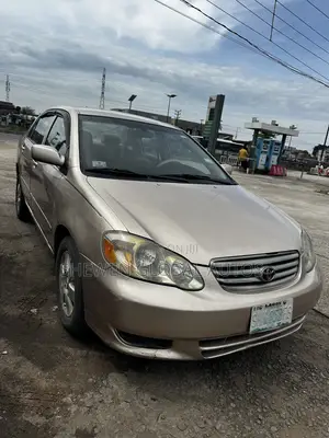 Toyota Corolla Sedan 2003 Gold