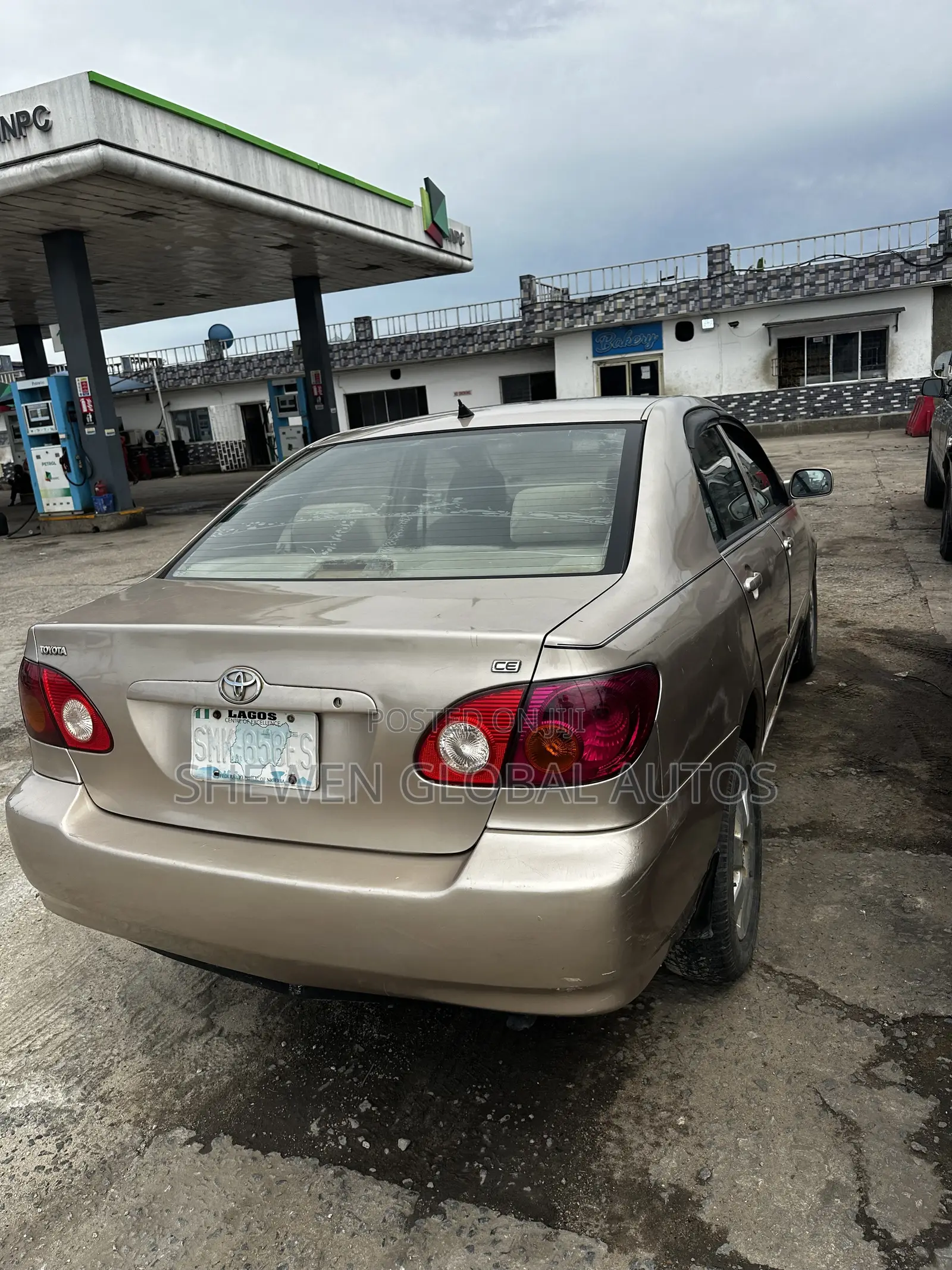 Toyota Corolla Sedan 2003 Gold