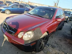 Mercedes-Benz C240 2004 Red