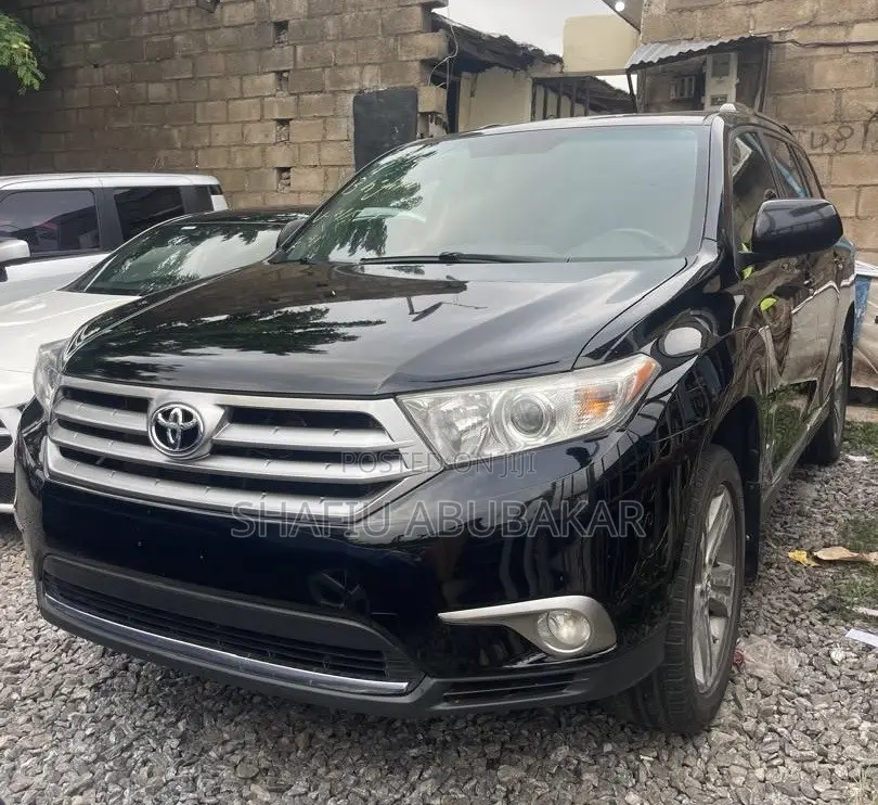 Toyota Highlander 2013 Black