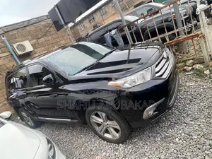Toyota Highlander 2013 Black