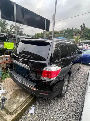 Toyota Highlander 2013 Black