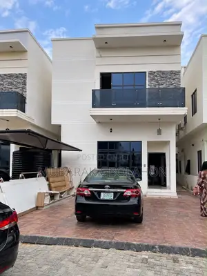 4bdrm Duplex in Lekki for rent