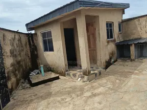 2bdrm Block of Flats in Peace Estate, Agric for sale
