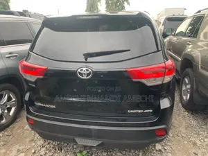 Toyota Highlander Limited 4dr SUV AWD (3.5L 6cyl 6A) 2015 Black