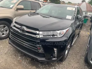 Toyota Highlander Limited 4dr SUV AWD (3.5L 6cyl 6A) 2015 Black