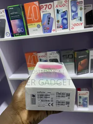New Infinix Hot 70 128 GB Graphite