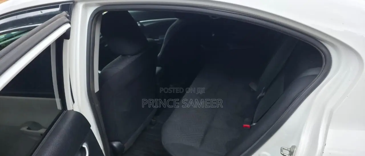 Honda Civic 2016 White