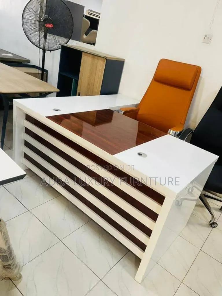 Stylish Executive Office Table