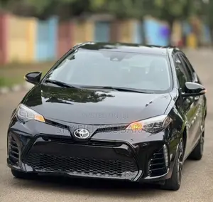 Toyota Corolla 2017 Black