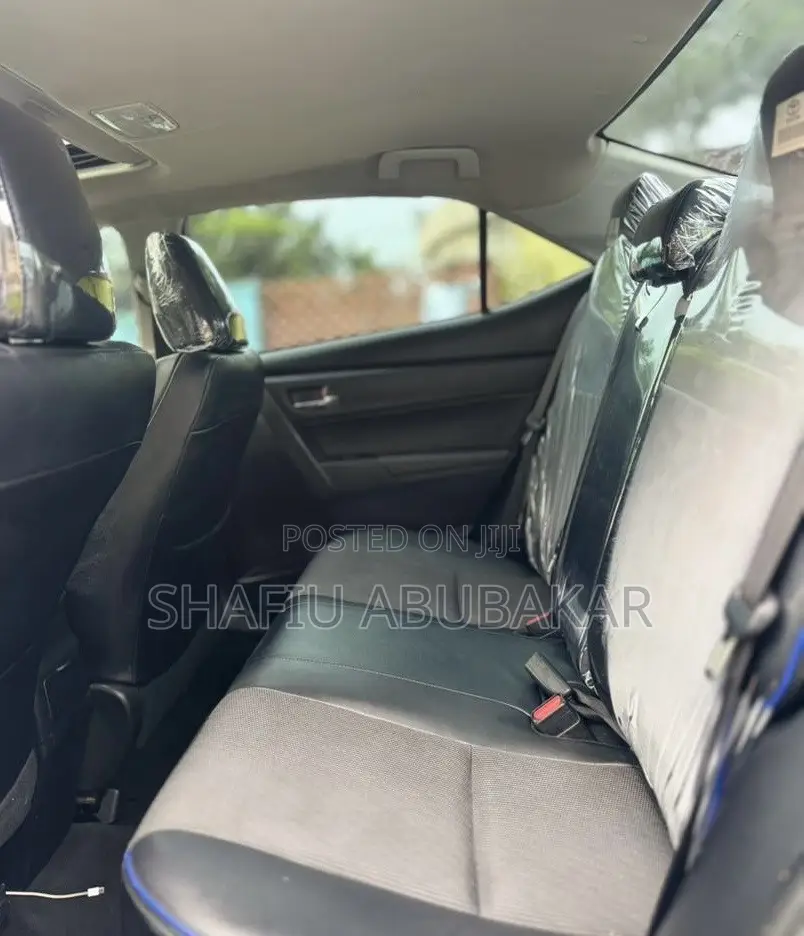 Toyota Corolla 2017 Black