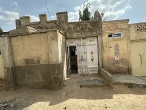 Mini Flat in Unguwar Jakada Up, Gwale for sale