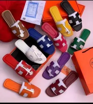 Maroon Hermes Slippers