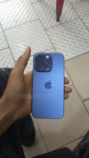 Apple iPhone 15 Pro 128 GB Blue