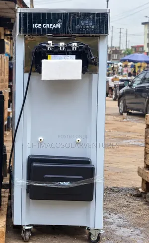 Heavy-Duty Floor-Standing Commercial Soft Serve Ice Cream Machine