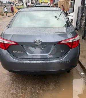 Toyota Corolla LE 4dr Sedan (1.8L 4cyl CVT) 2014 Gray
