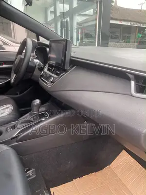 Toyota Corolla 2018 Silver