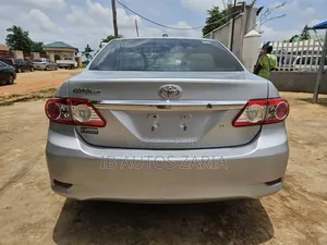 Toyota Corolla 2013 Silver