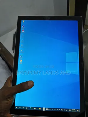 New Laptop Microsoft Surface Pro 6 4GB Intel Core i5 SSD 128GB
