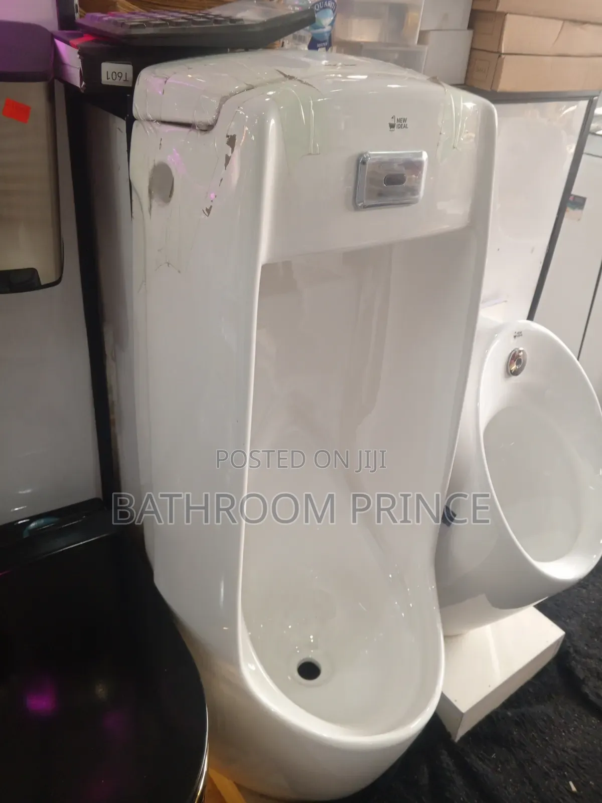 Executive White Automatic Sensor Urinary Bowl