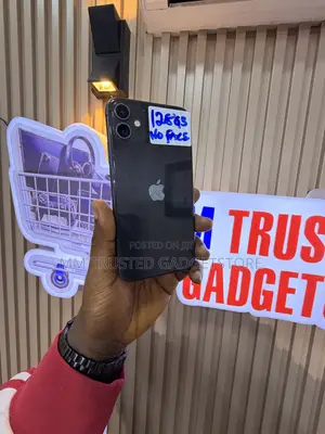 Apple iPhone 11 128 GB Black