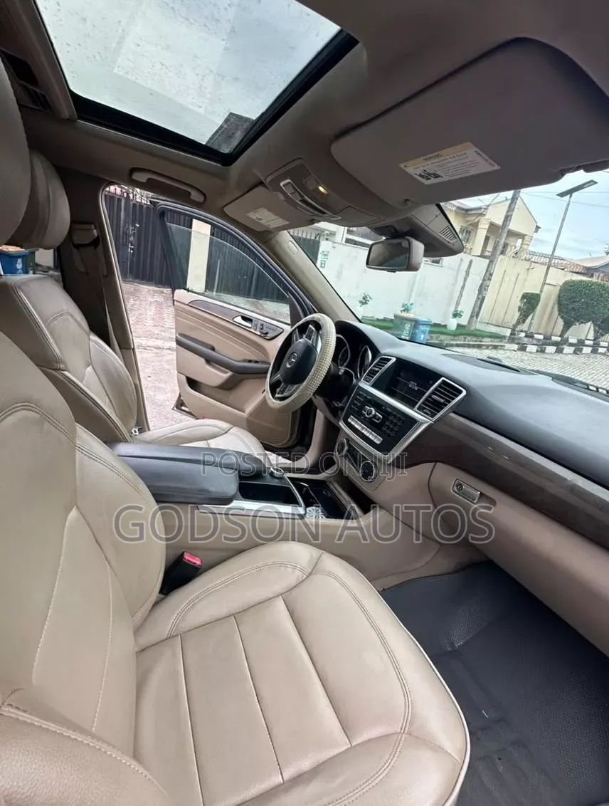 Mercedes-Benz M Class 2012