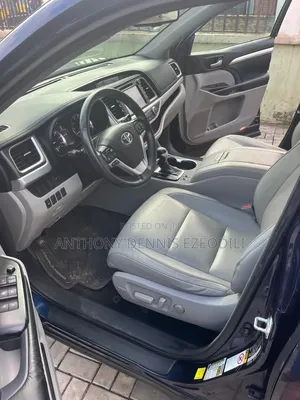 Toyota Highlander XLE 4dr SUV (3.5L 6cyl 6A) 2015 Blue